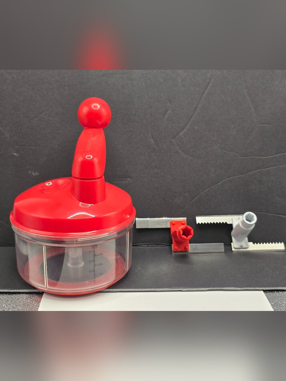 Tupperware Quick Chef Red Food Processor Chopper 4 Cups